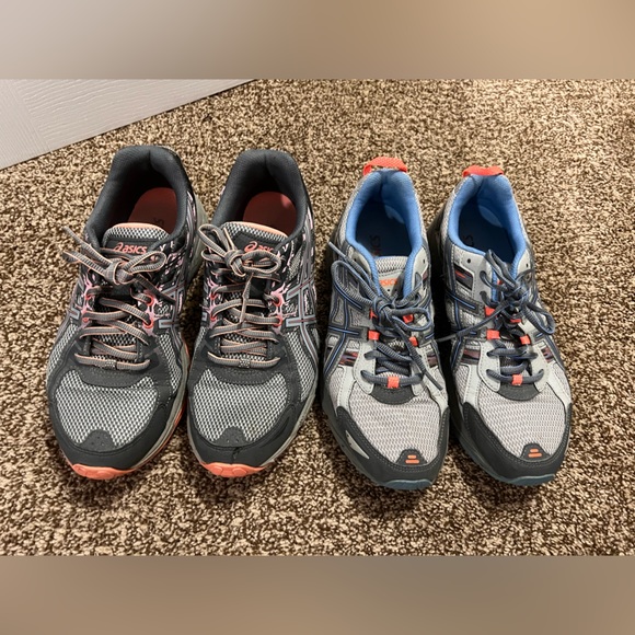 ASIC tennis shoes - Picture 1 of 2